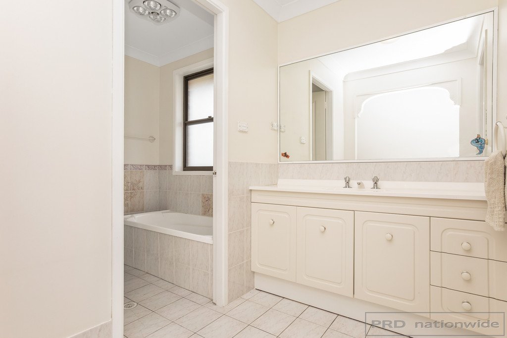 31 Middle Street EAST BRANXTON 16