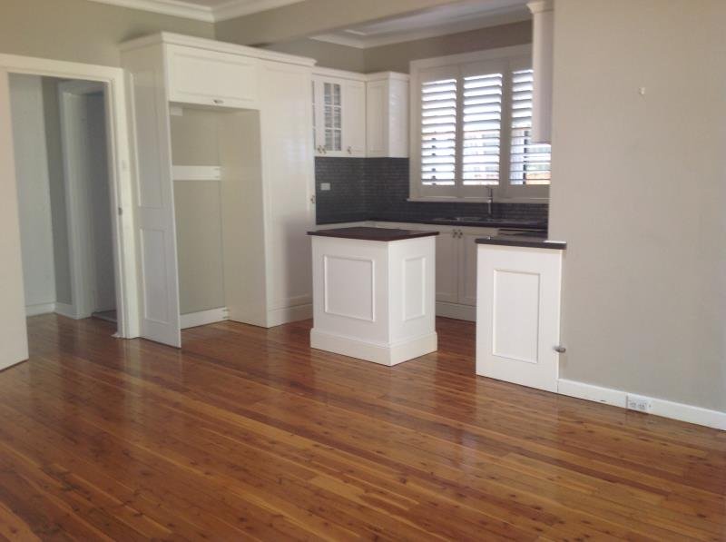 31 Mitchelmore Street WAGGA WAGGA 5