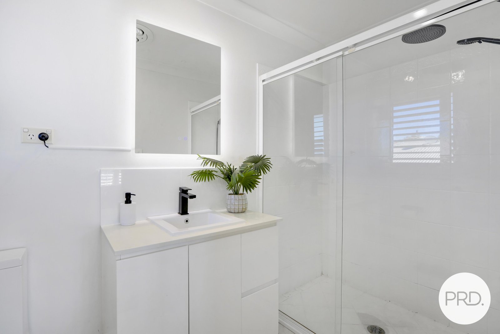 31 Murra Murra Road KANAHOOKA 9