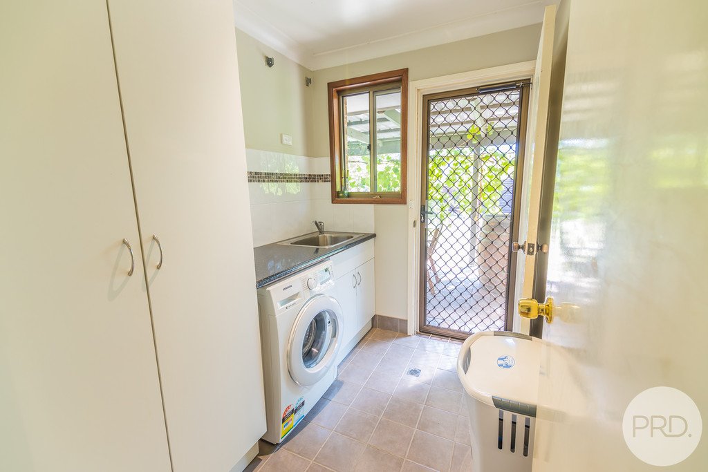 31 Myrl Street TAMWORTH 7