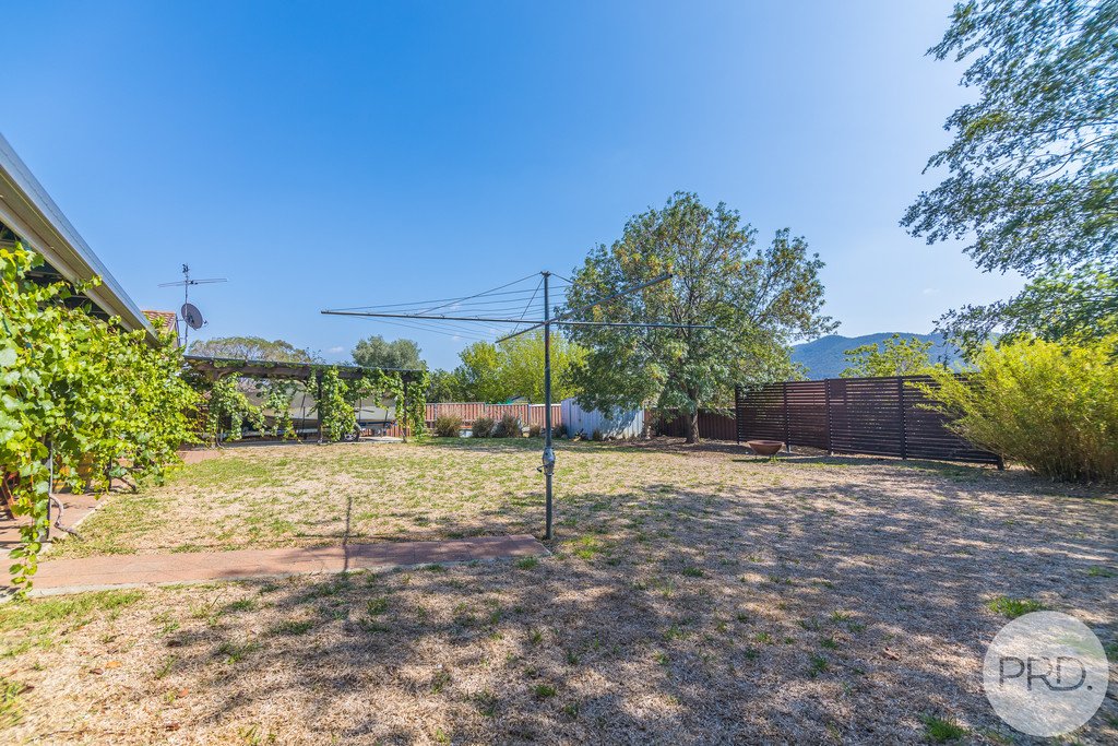 31 Myrl Street TAMWORTH 16