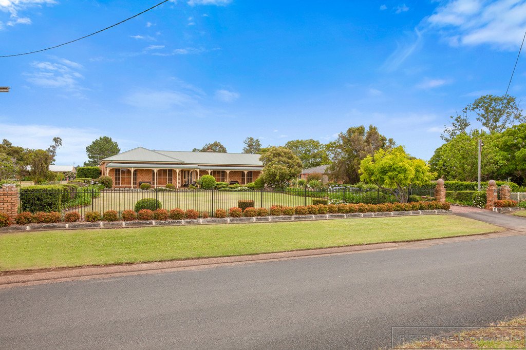 31 Nilands Lane WOODBERRY 1
