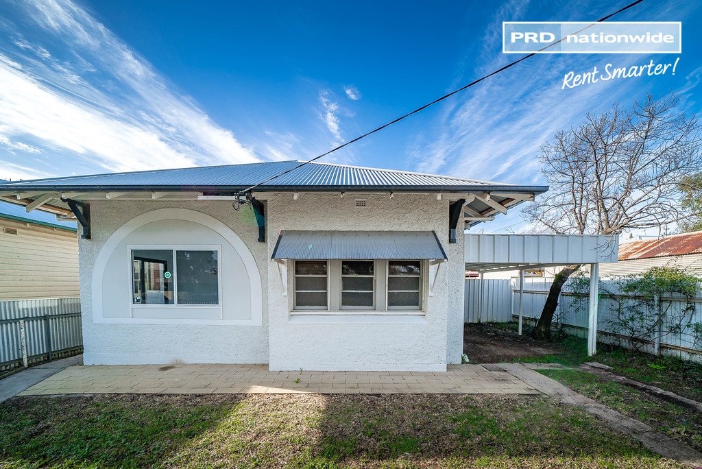 31 Norman Street WAGGA WAGGA 1