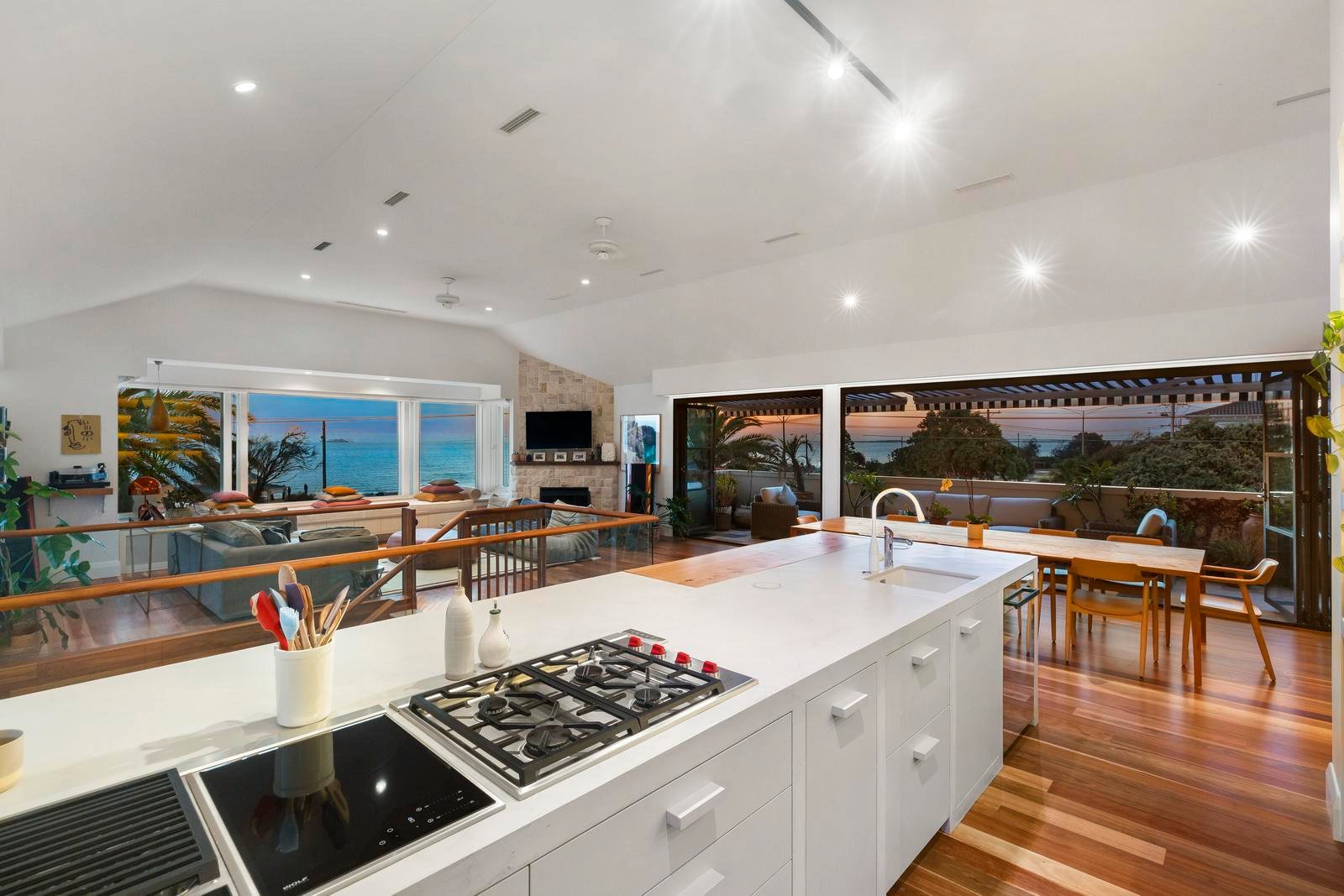 Real Estate and Property in 31 Ormond Esplanade, Elwood, VIC