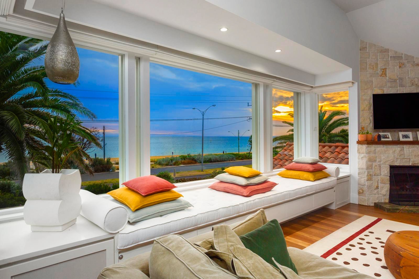 Real Estate and Property in 31 Ormond Esplanade, Elwood, VIC