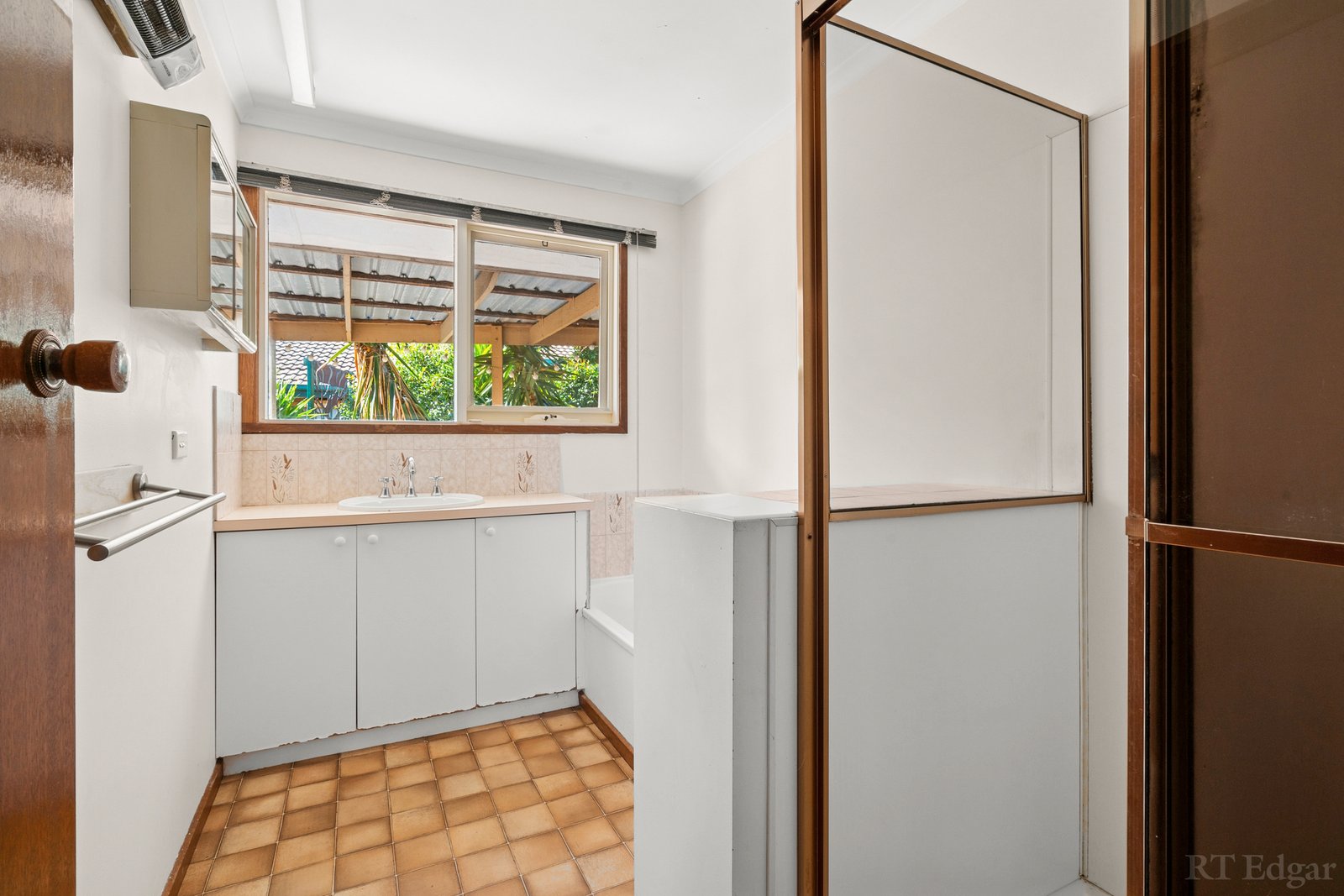 Real Estate and Property in 31 Pembroke Road, Ocean Grove, VIC