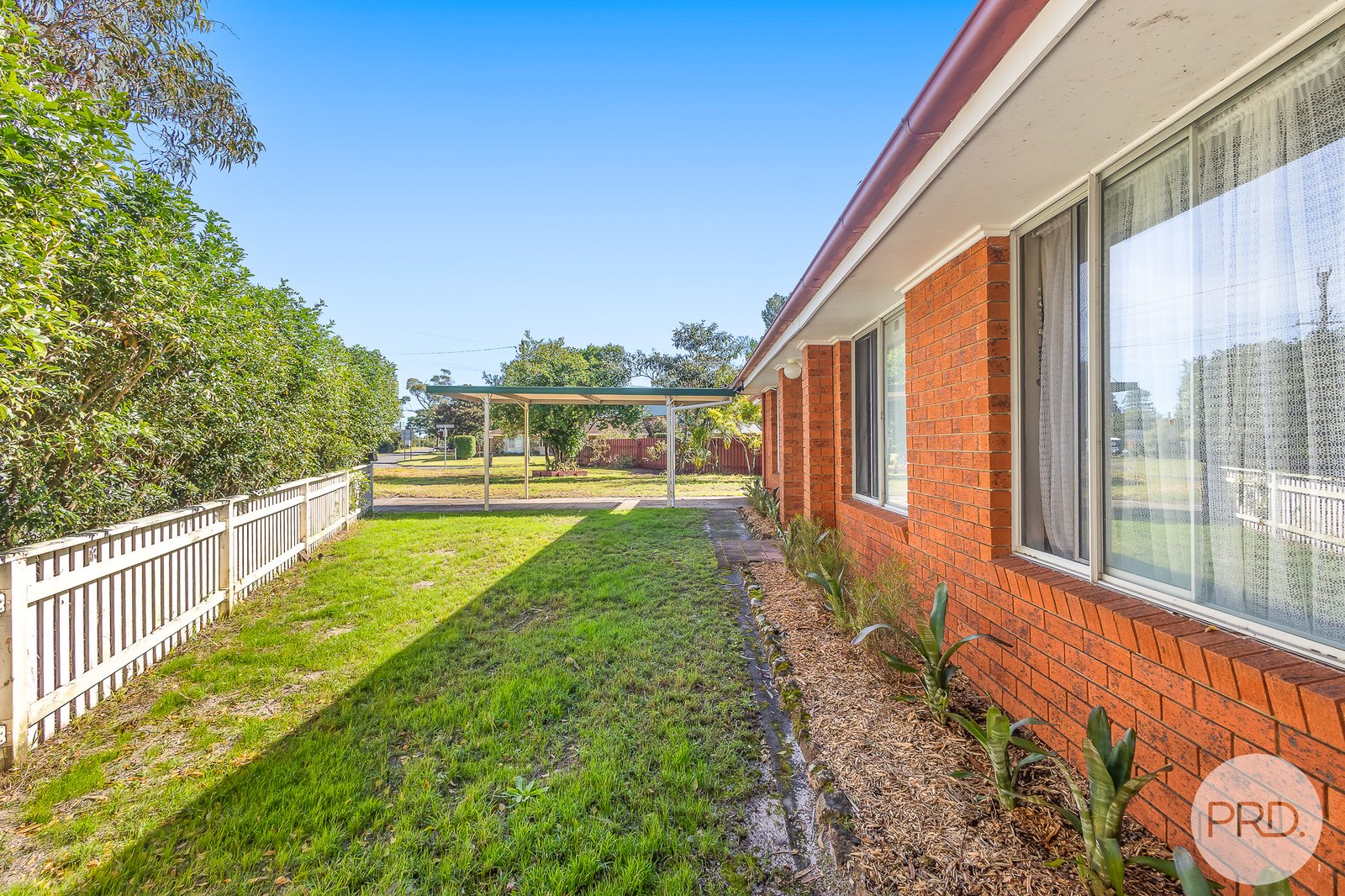 31 President Wilson Walk TANILBA BAY 5