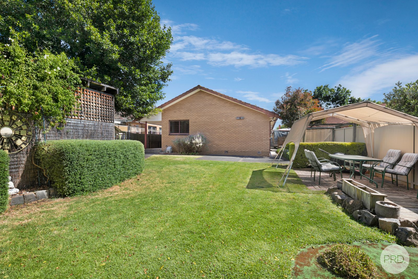 31 Queen Victoria Street NEWINGTON 16