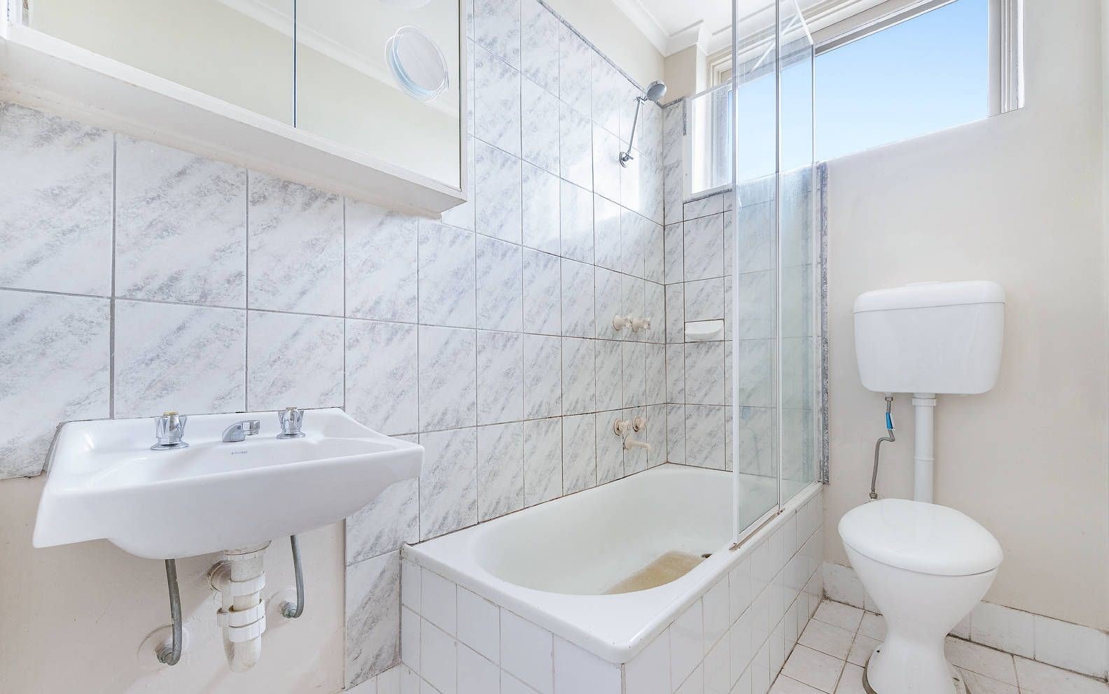 Gallery: 3/1 Ranleigh Court