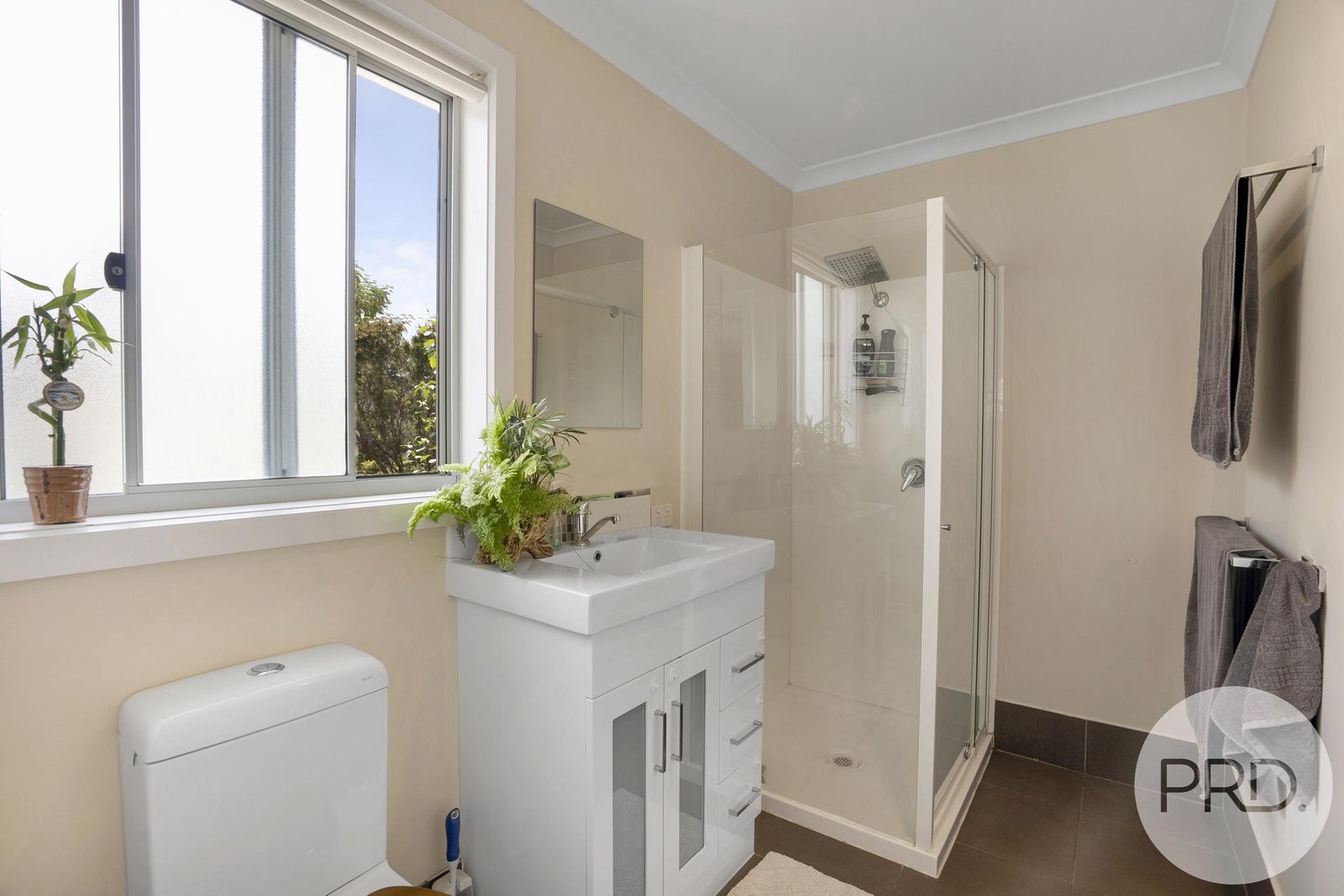 31 Raynors Road MIDWAY POINT 11