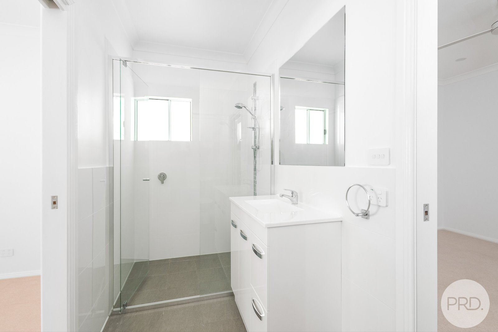 31 Ridgeview Drive SALAMANDER BAY 8