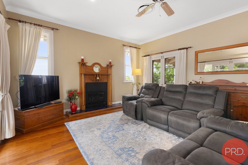 31 Robinia Close LARGS 7