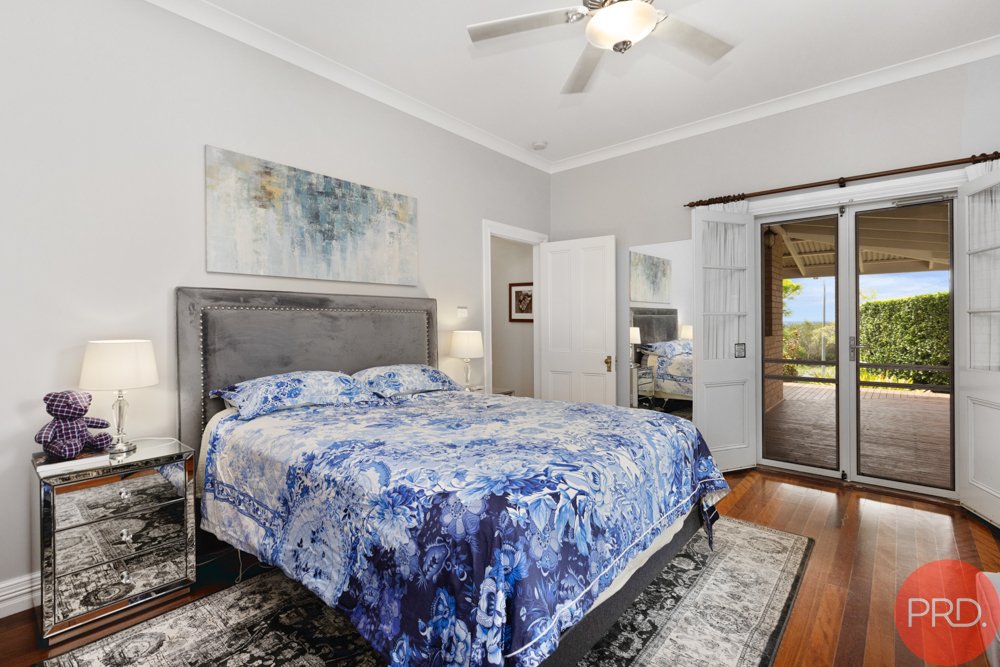 31 Robinia Close LARGS 9