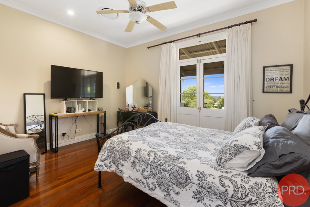 31 Robinia Close LARGS 13