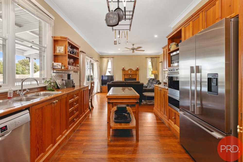 31 Robinia Close LARGS 18