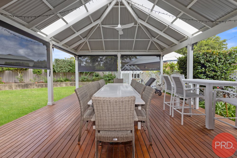 31 Robinia Close LARGS 19