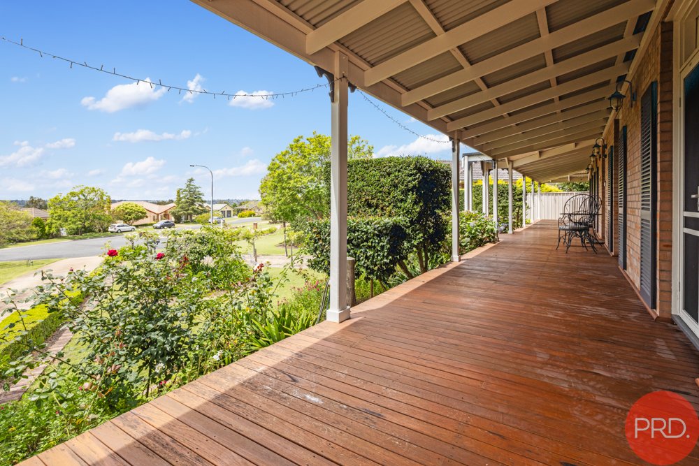 31 Robinia Close LARGS 30