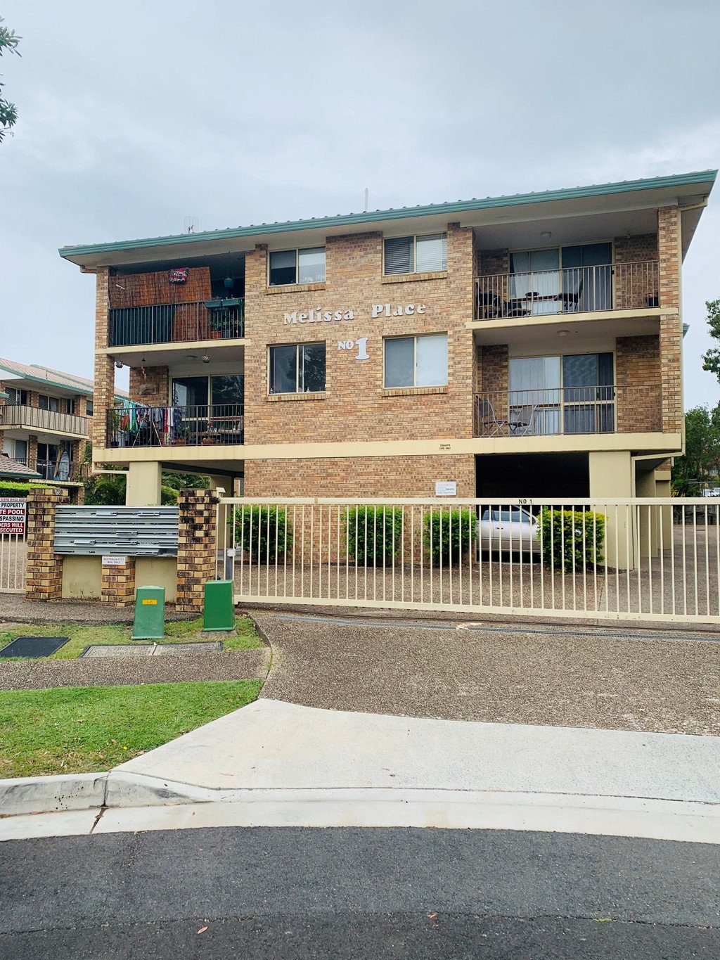 3/1 Rolan Court PALM BEACH 6