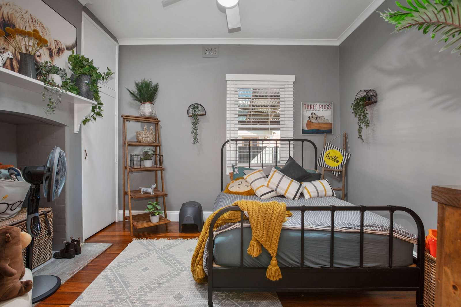 31 Roxburgh Street LORN 12