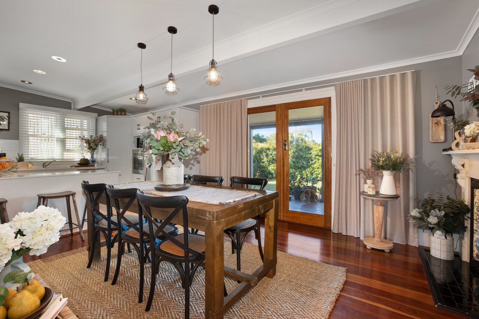 31 Roxburgh Street LORN 14