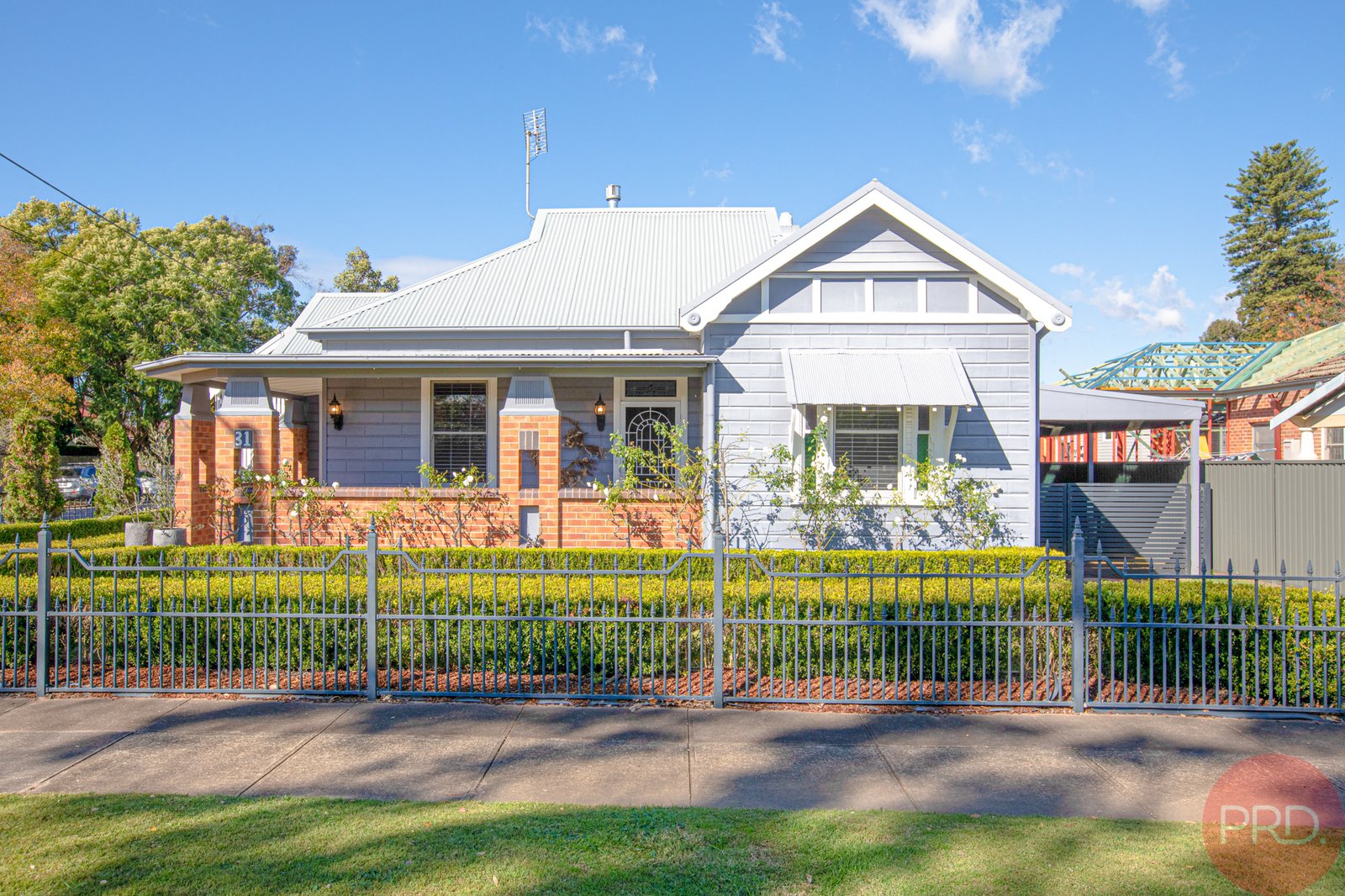 31 Roxburgh Street LORN 29