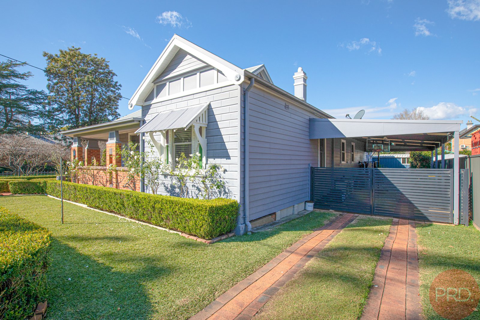 31 Roxburgh Street LORN 30