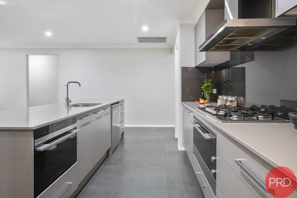 31 Sandridge Street THORNTON 18