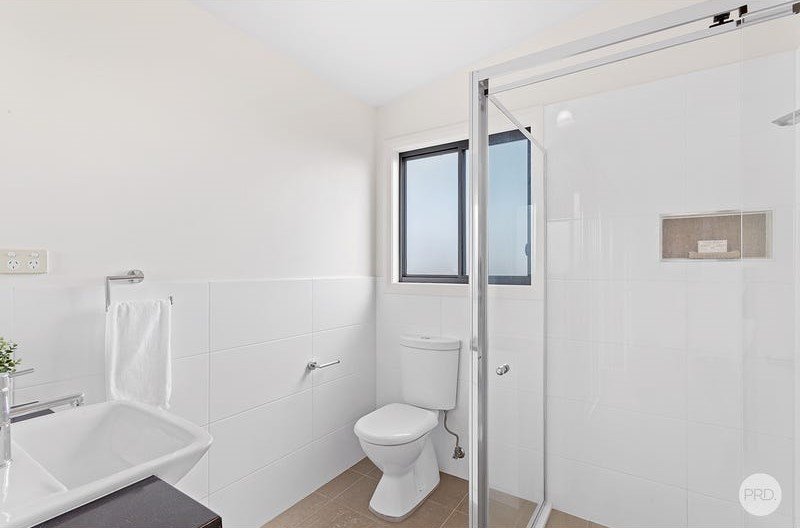 31 Saratoga Avenue CORLETTE 16