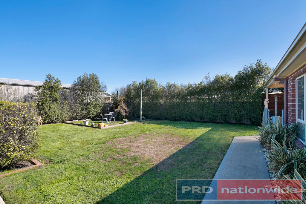 31 Scarborough Crescent ALFREDTON 14