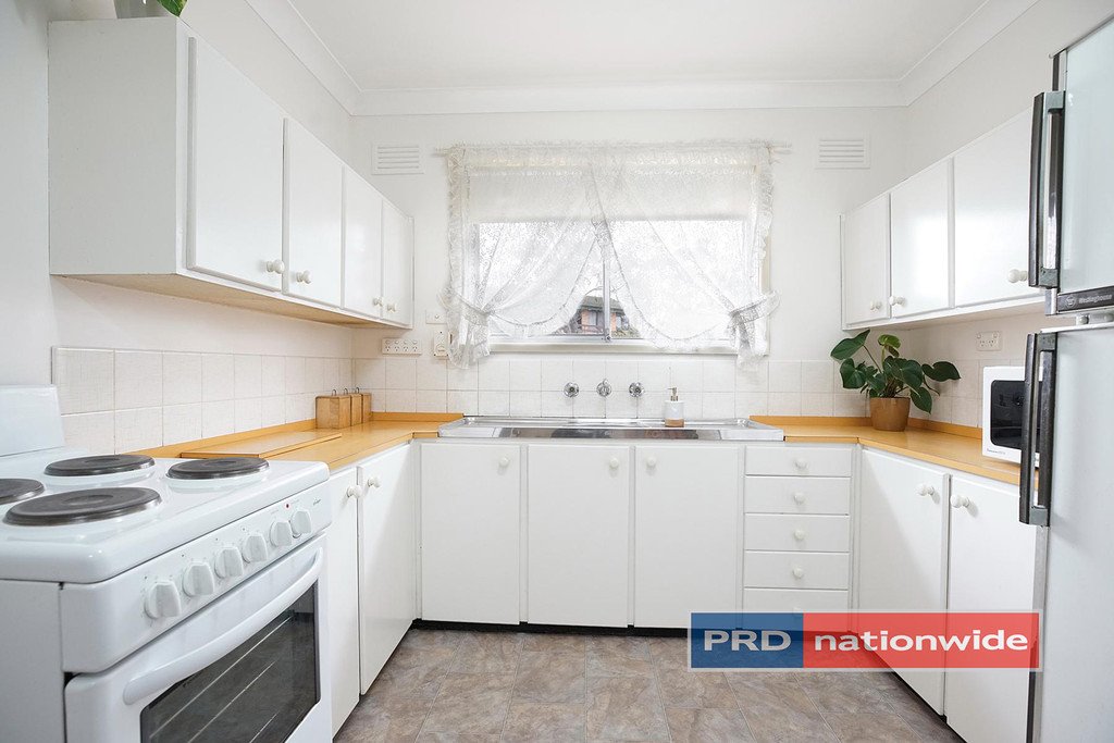 31 Sheba Crescent SOUTH PENRITH 4