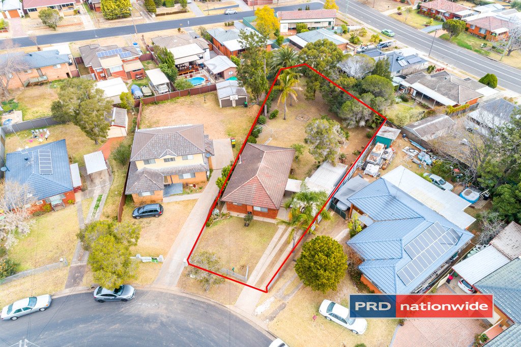 31 Sheba Crescent SOUTH PENRITH 14