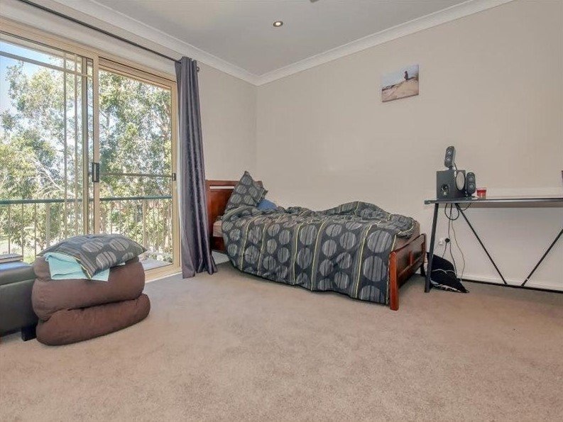 3/1 Shores Close SALAMANDER BAY 9