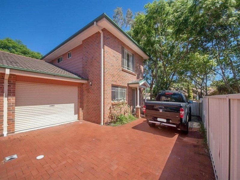 3/1 Shores Close SALAMANDER BAY 1