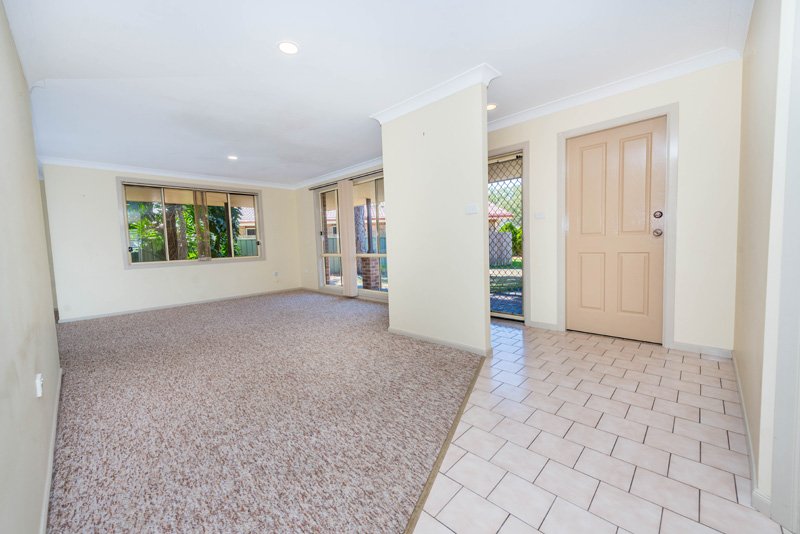 31 Shores Close SALAMANDER BAY 20