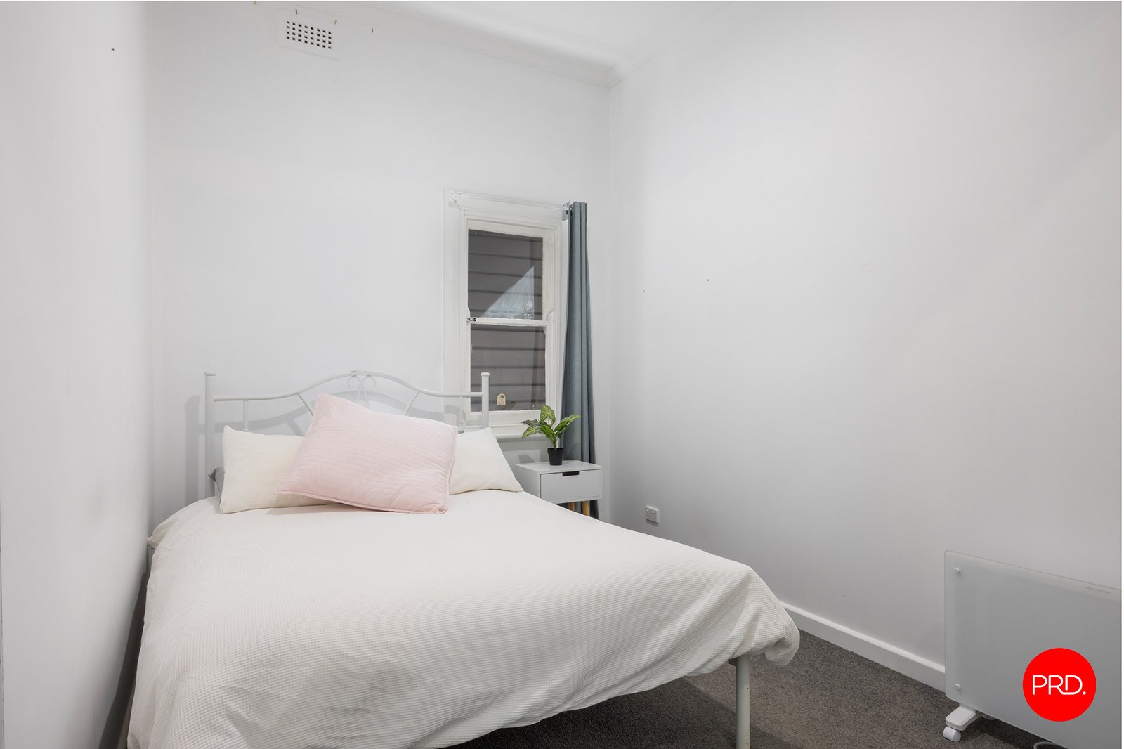 31 Skene Street KENNINGTON 11