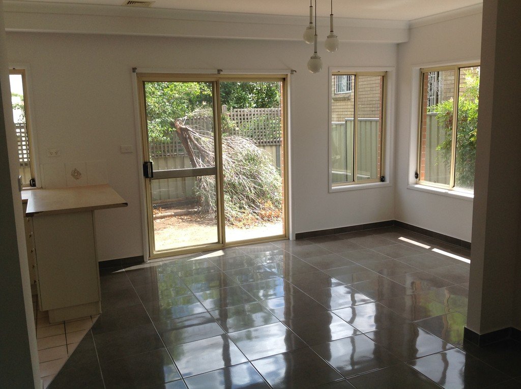 31 SPRINGFIELD AVE  ROSELANDS 3