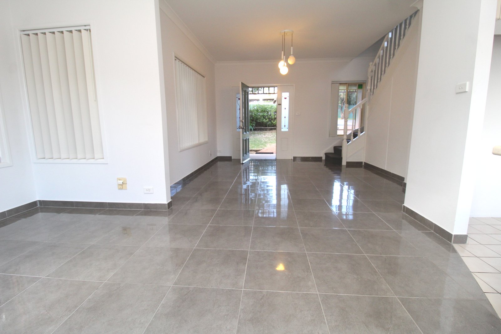 31 Springfield Avenue ROSELANDS 4