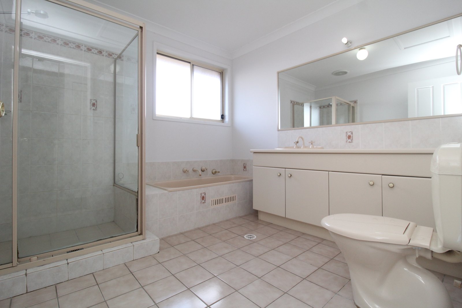 31 Springfield Avenue ROSELANDS 5