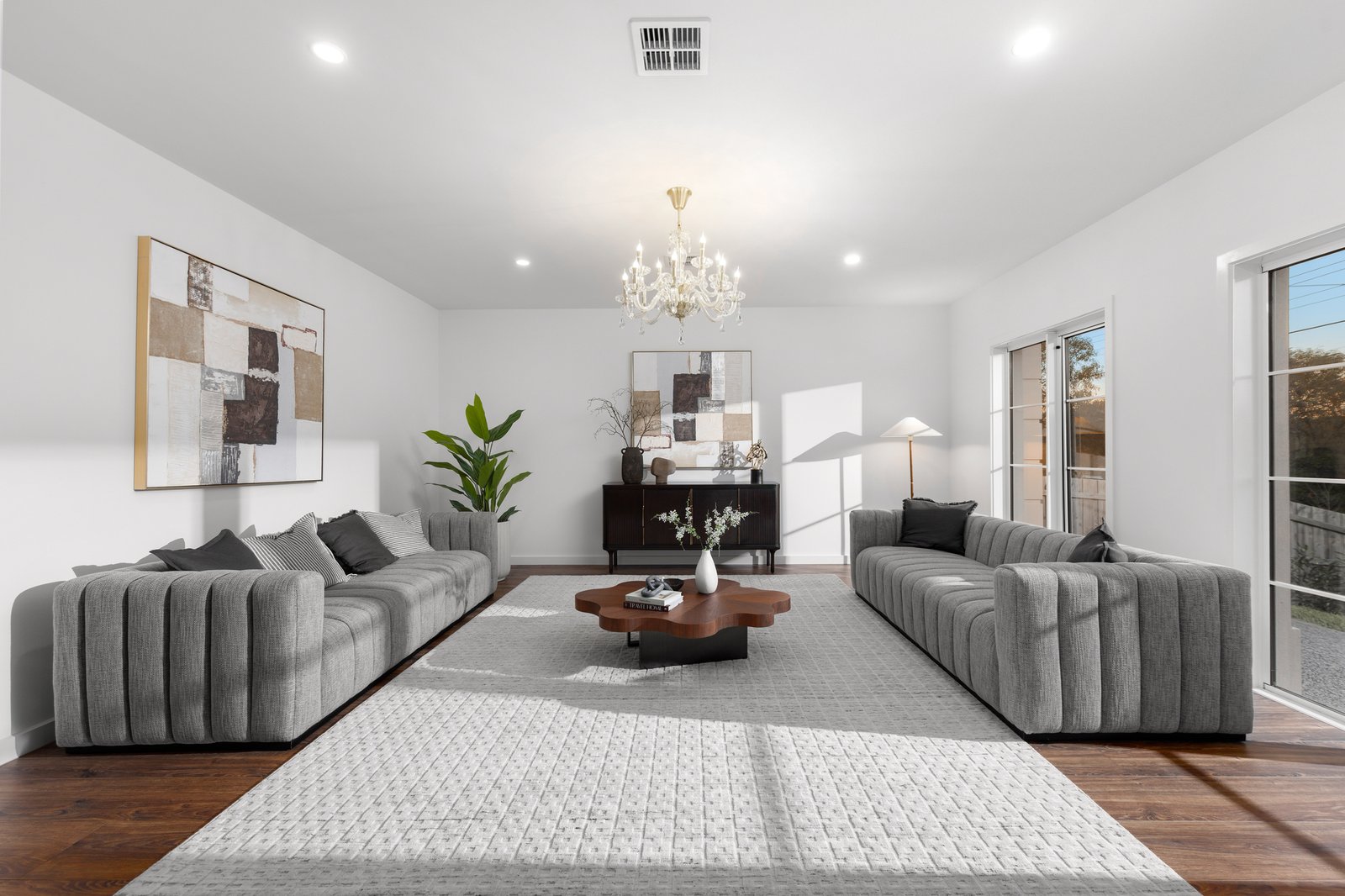 Gallery: 31 Stott Street