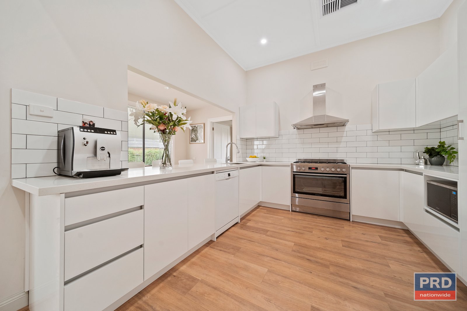 31 Strickland Road BENDIGO 5