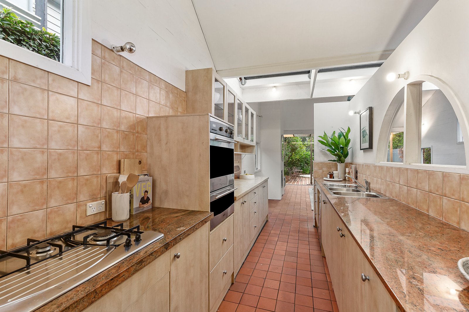 31 Stuart Street, Armadale, VIC