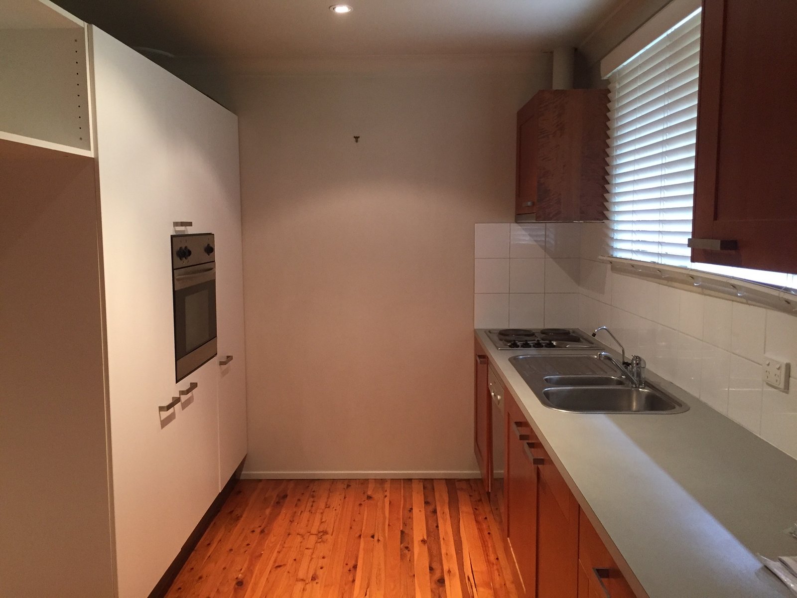 31 Sunset Avenue SOUTH PENRITH 4