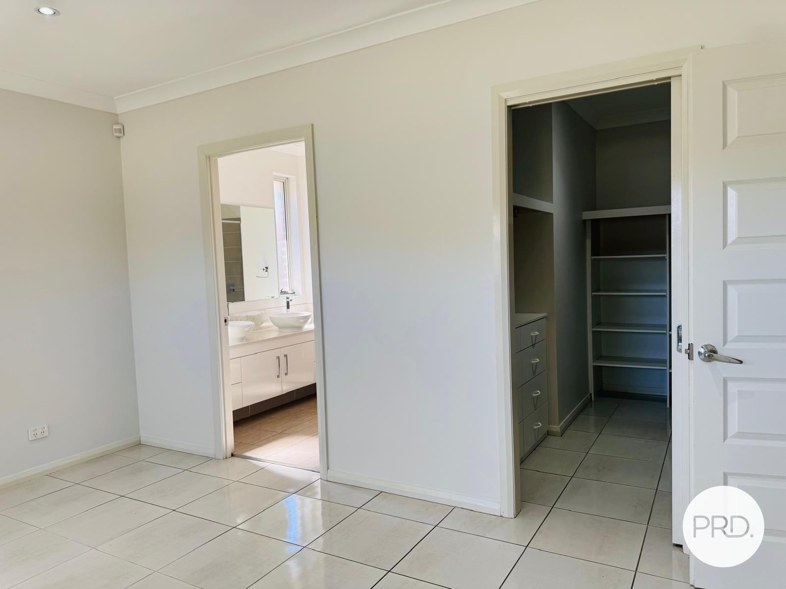 31 Tempe Street BARDIA 4