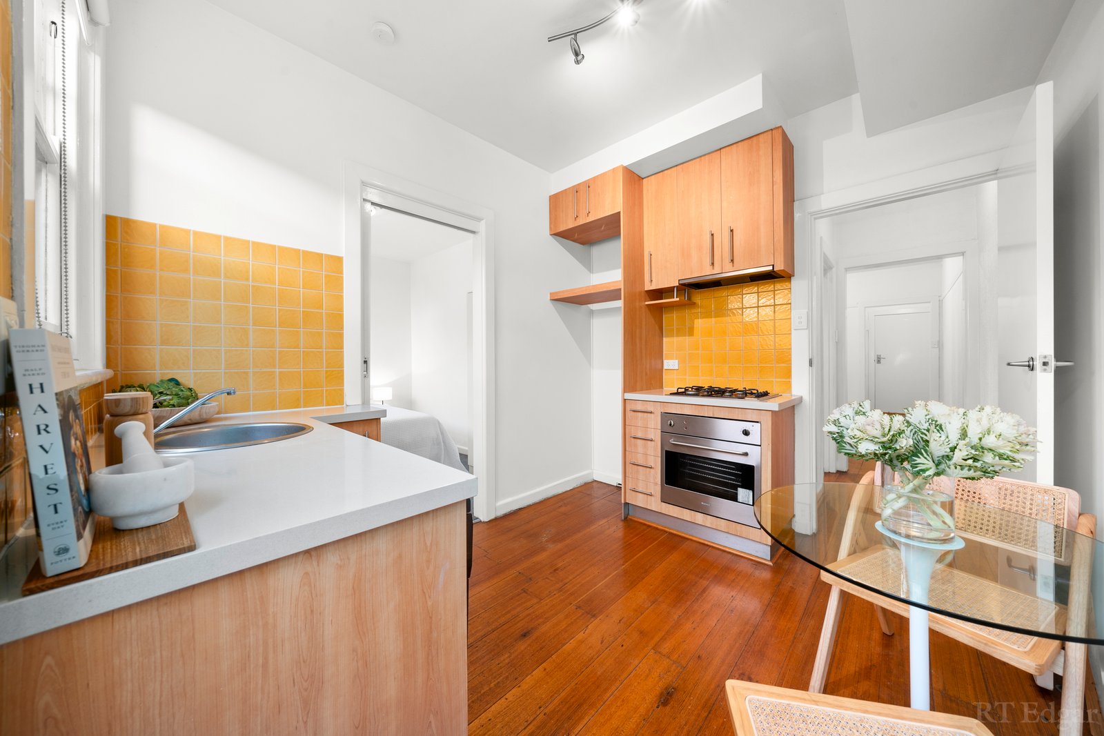 Real Estate and Property in 3/1 Tennyson Street, Elwood, VIC