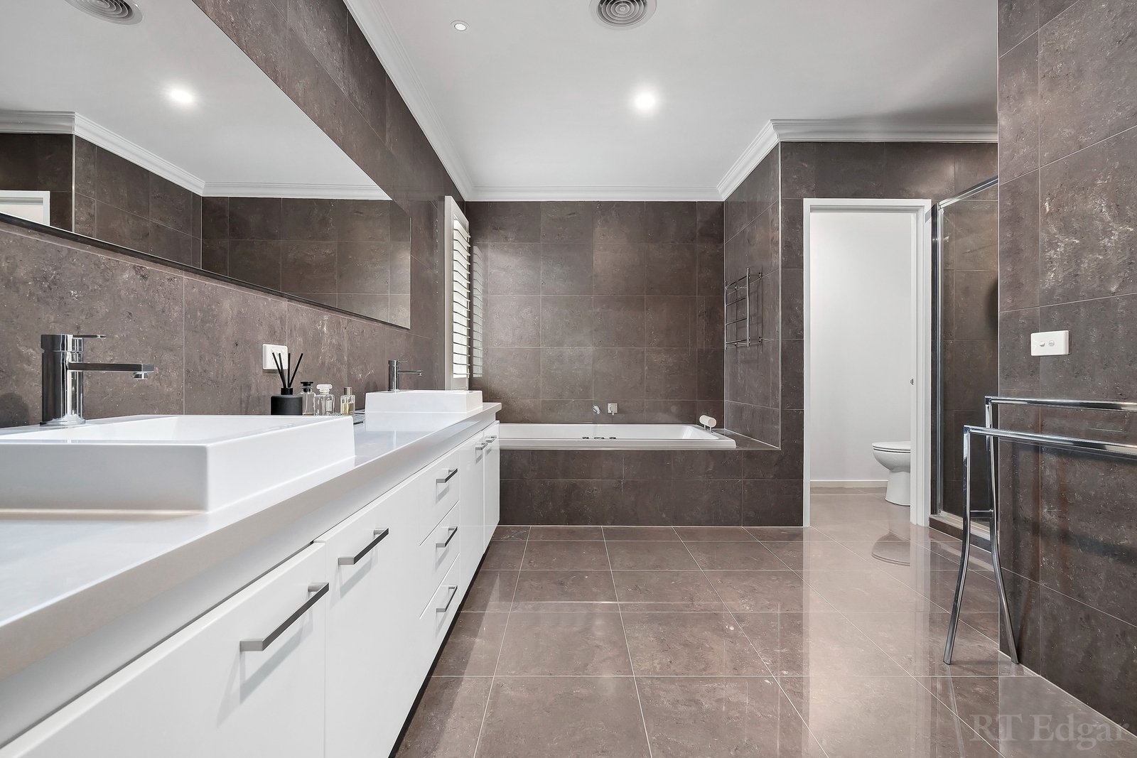 Real Estate and Property in 31 Terry Street, Deepdene, VIC