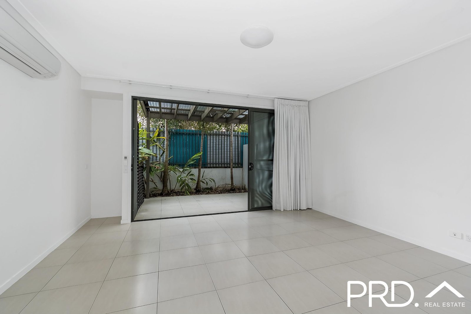 31 The Gardenway  ROBINA 4