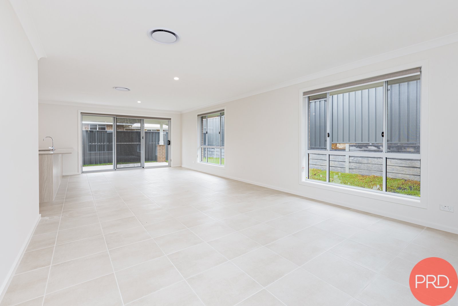 31 Thorncliffe Avenue THORNTON 6