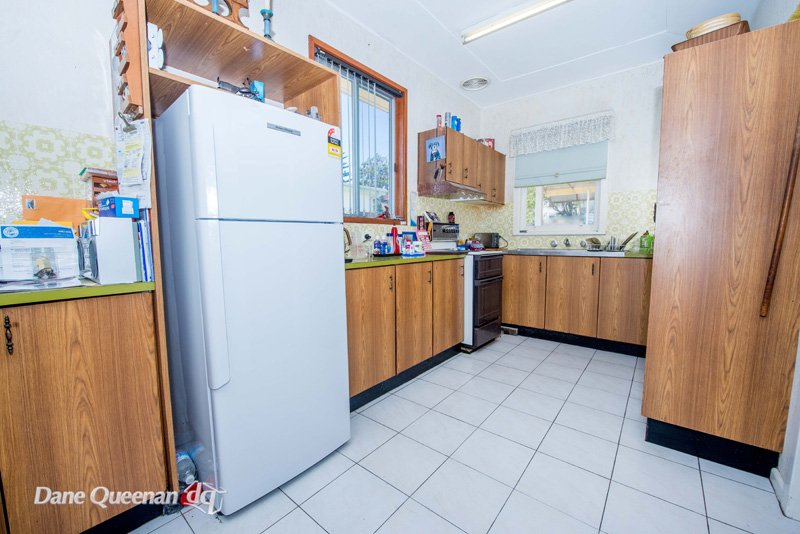 31 Tomaree Road SHOAL BAY 9