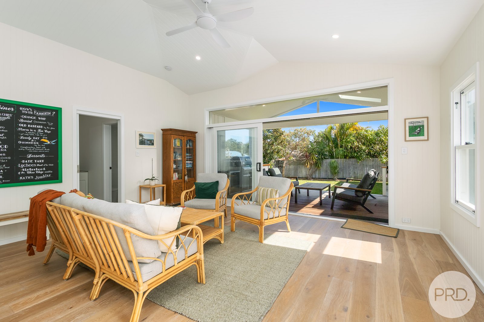 31 Tomaree Road SHOAL BAY 12
