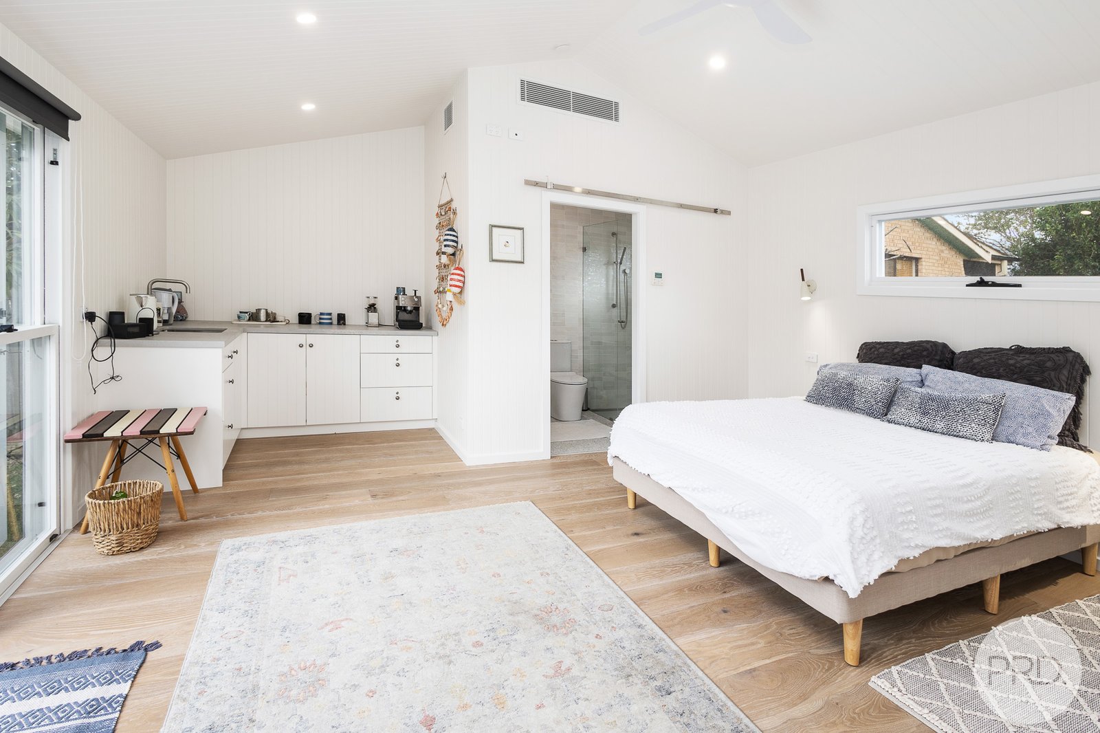 31 Tomaree Road SHOAL BAY 23